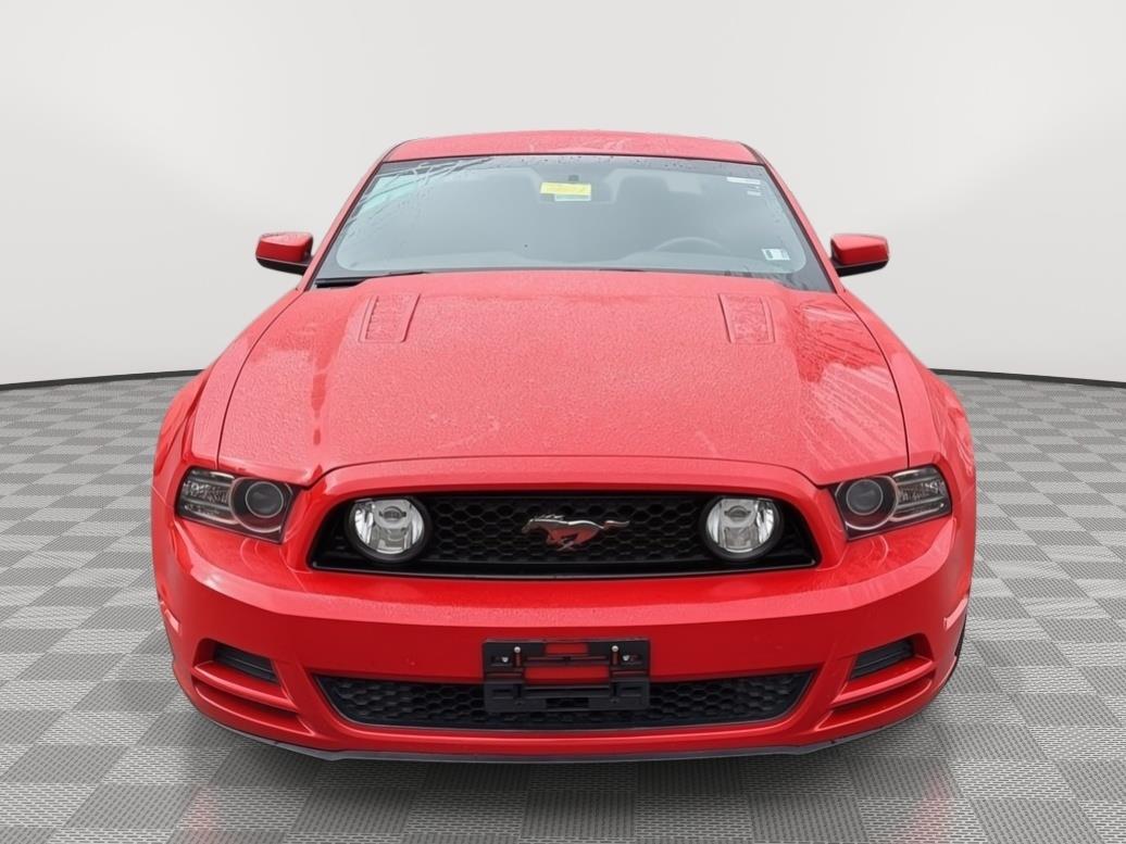 2014 Ford Mustang photo 8 of 9