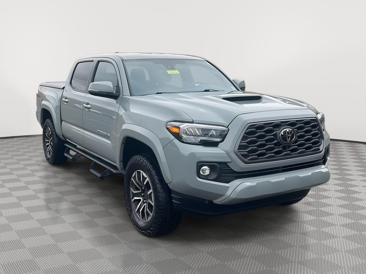 2022 Toyota Tacoma photo 3 of 25