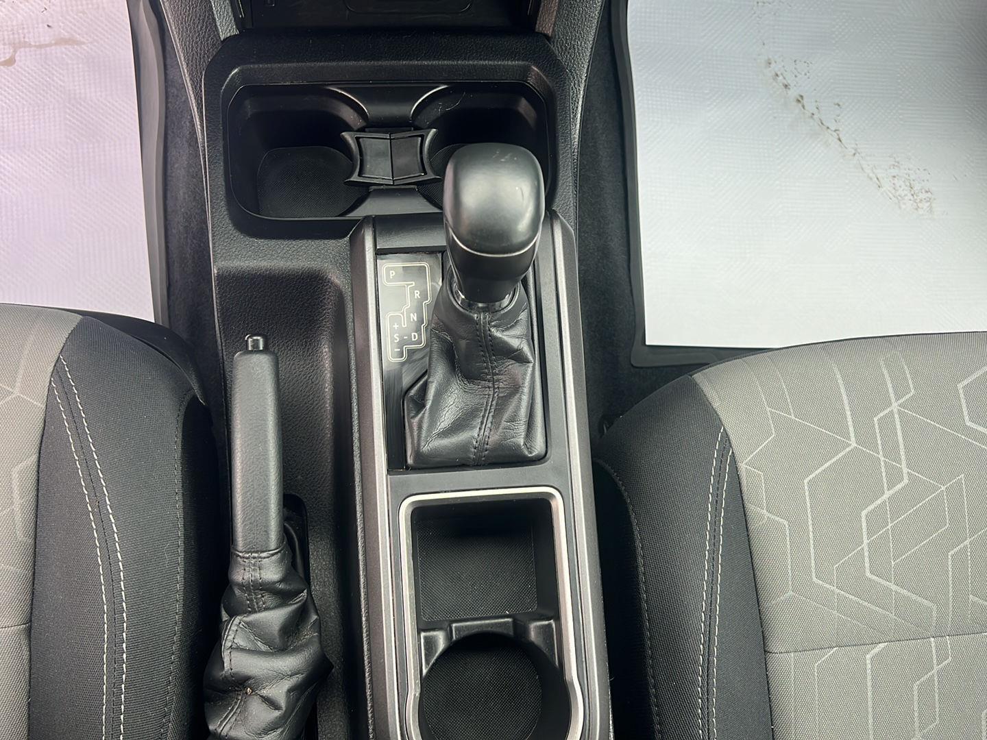 2022 Toyota Tacoma photo 14 of 25