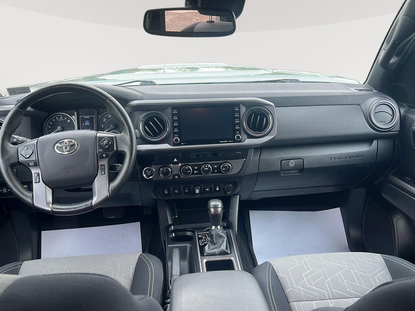 2022 Toyota Tacoma photo 18 of 25