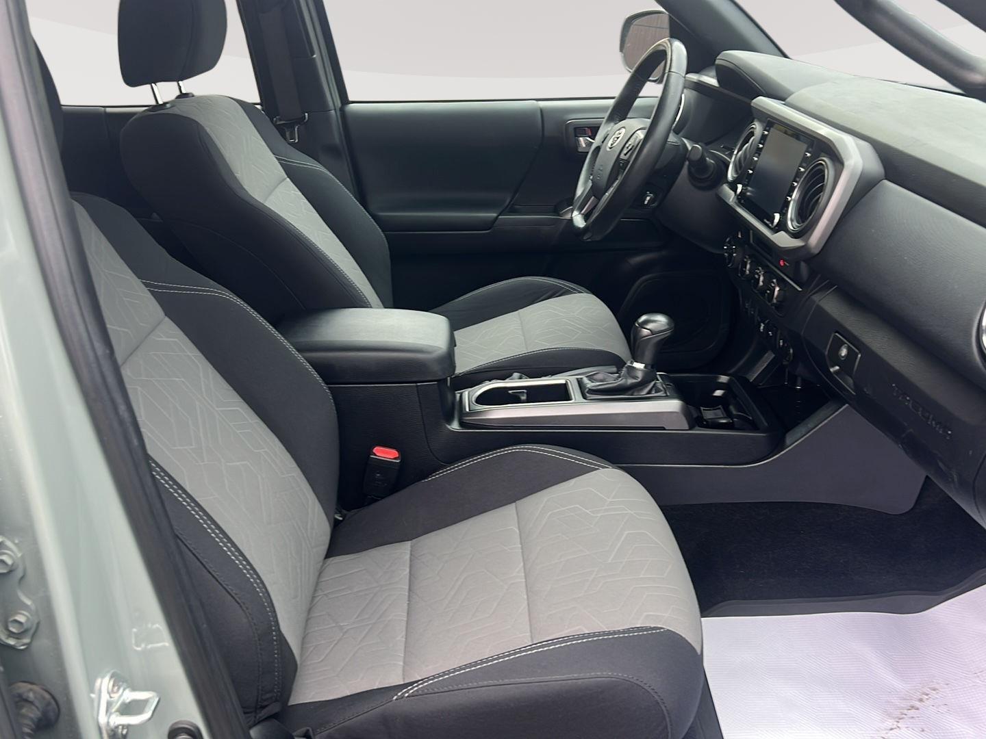 2022 Toyota Tacoma photo 23 of 25