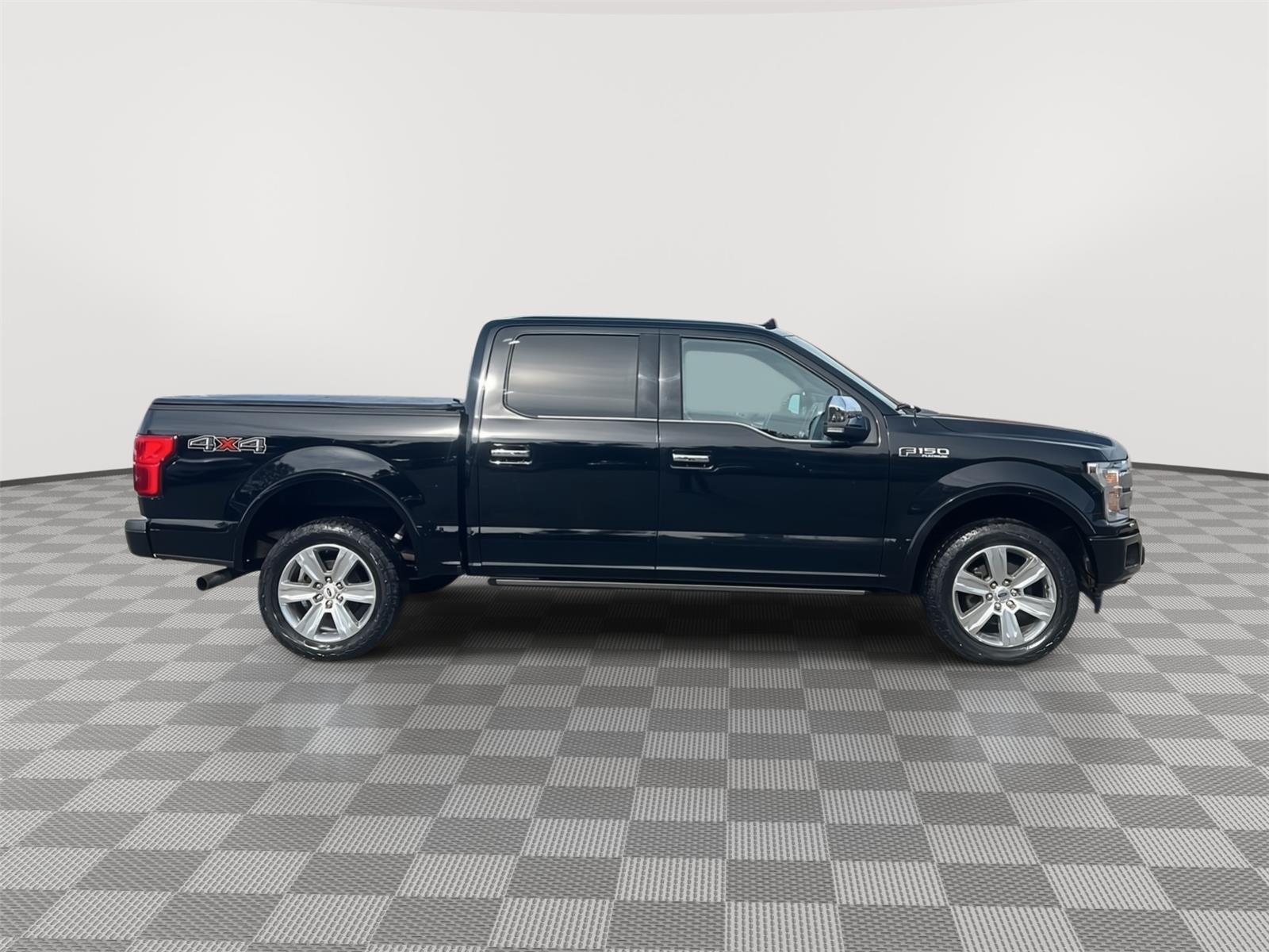 2018 Ford F-150 photo 4 of 25