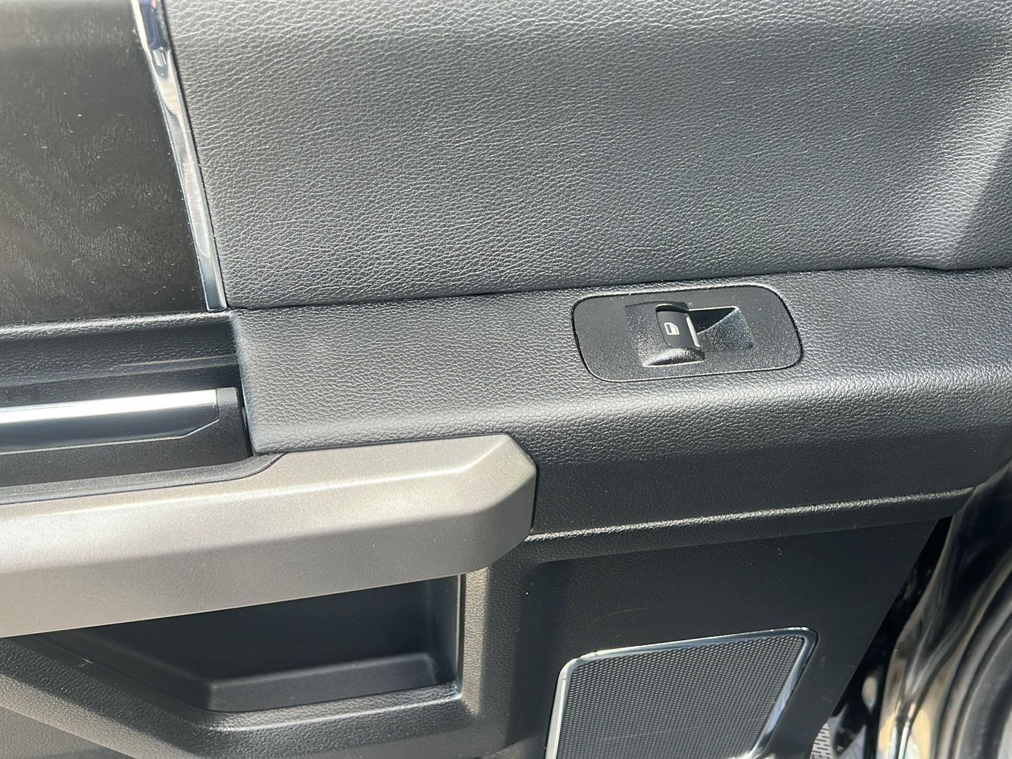 2018 Ford F-150 photo 16 of 25