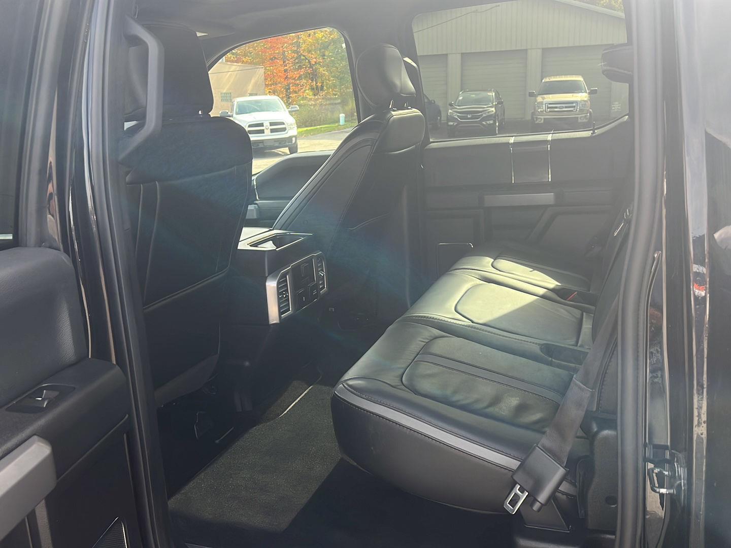 2018 Ford F-150 photo 17 of 25