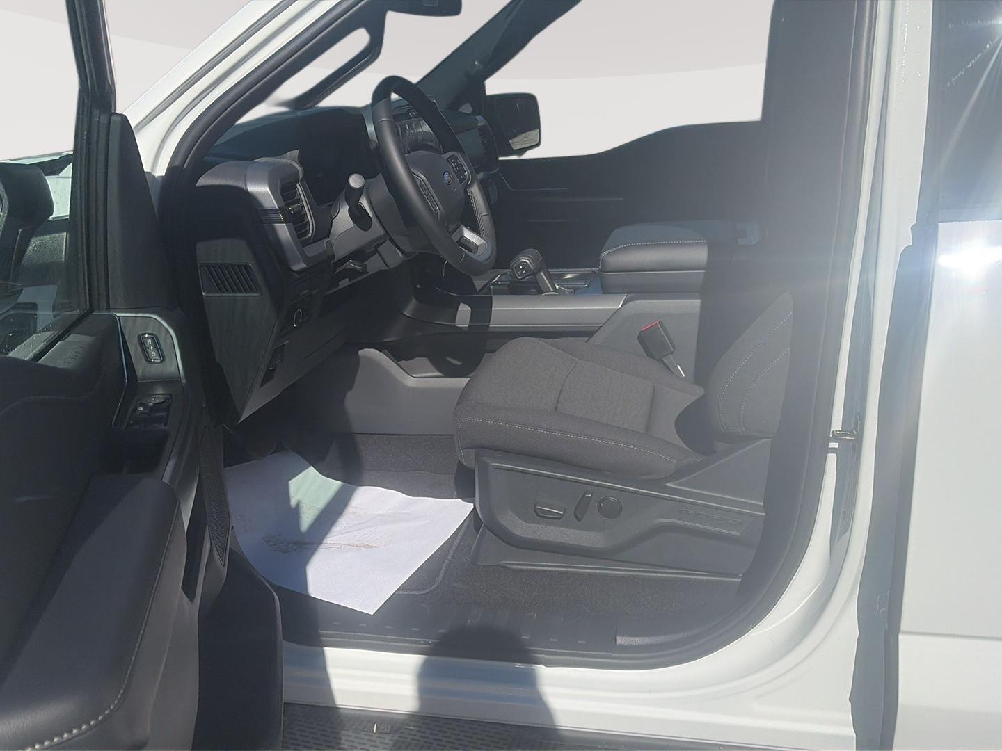 2026 Ford F-150 photo 9 of 38