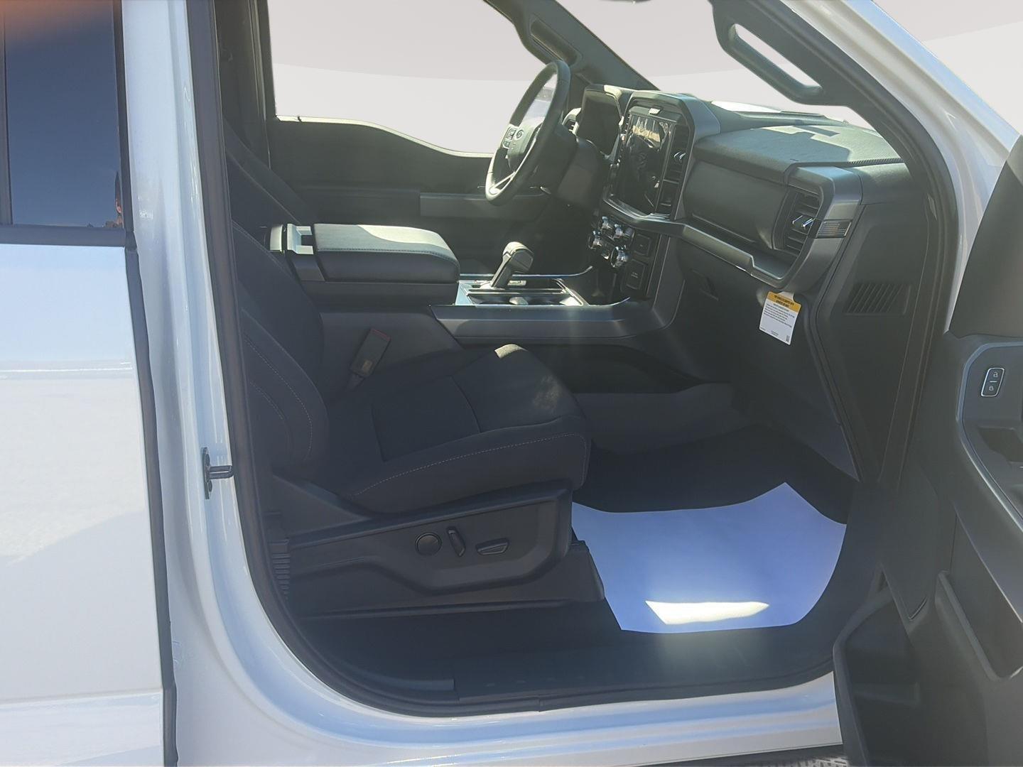 2026 Ford F-150 photo 13 of 38