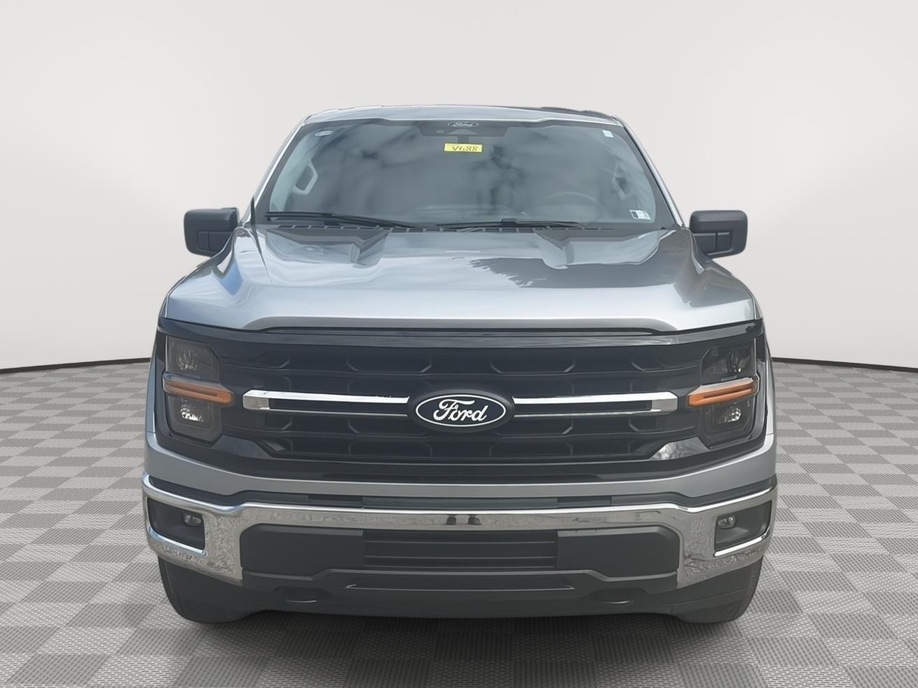 2026 Ford F-150 photo 2 of 33
