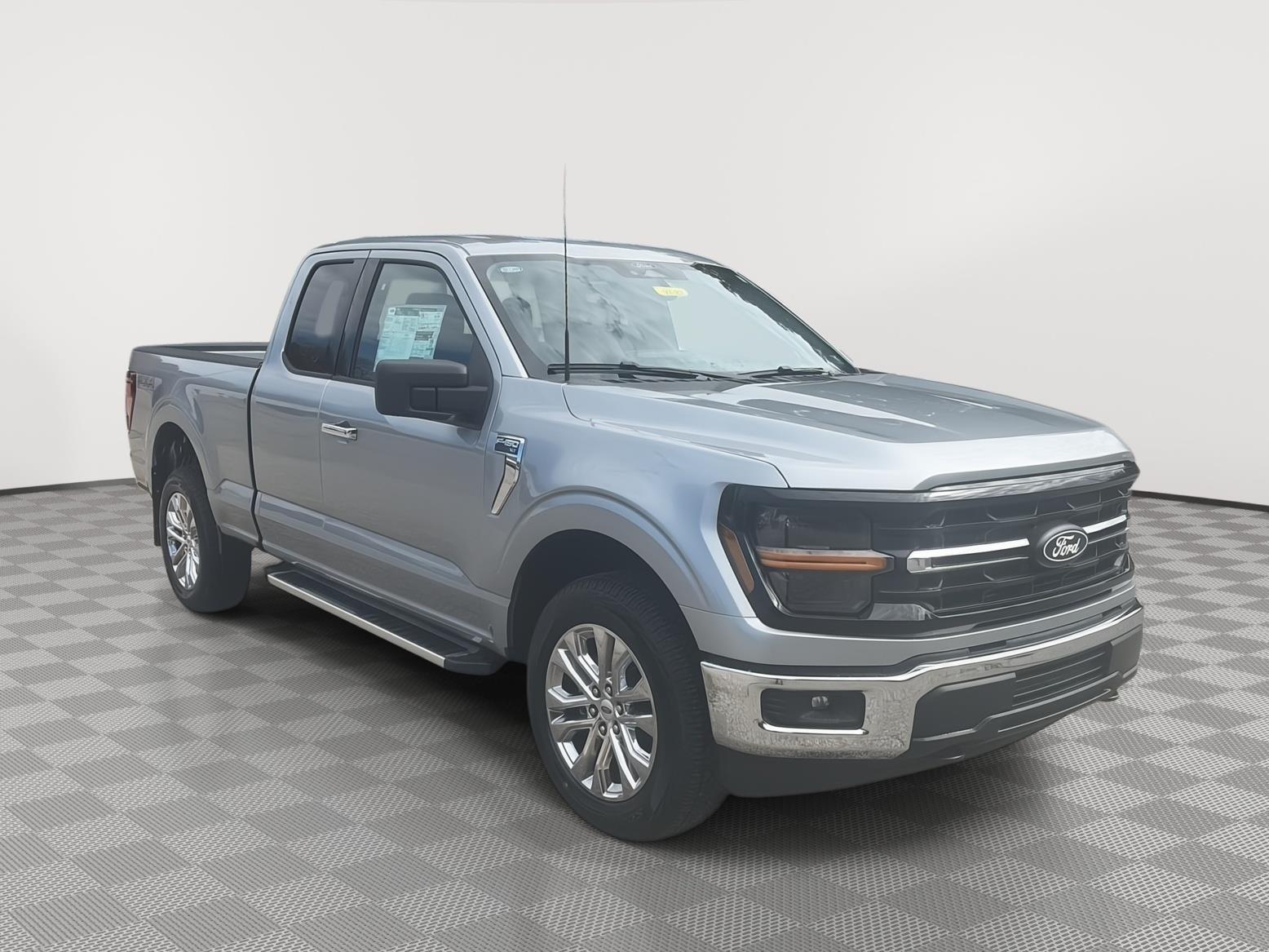 2026 Ford F-150 photo 3 of 33