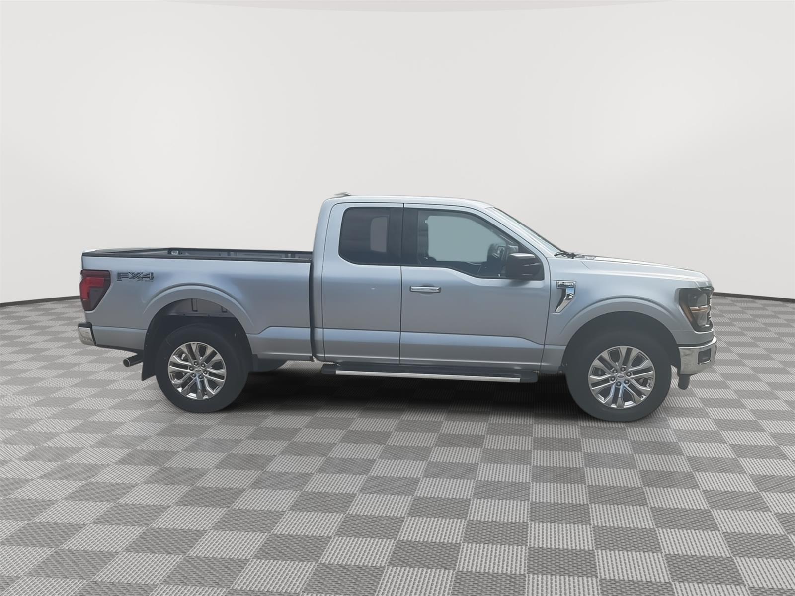 2026 Ford F-150 photo 4 of 33