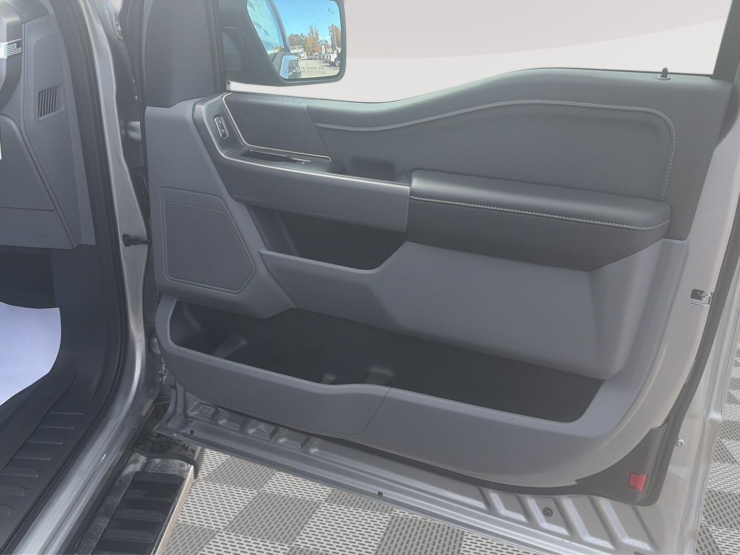 2026 Ford F-150 photo 14 of 33