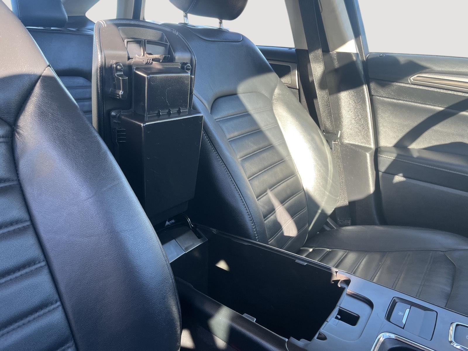 2017 Ford Fusion photo 24 of 25