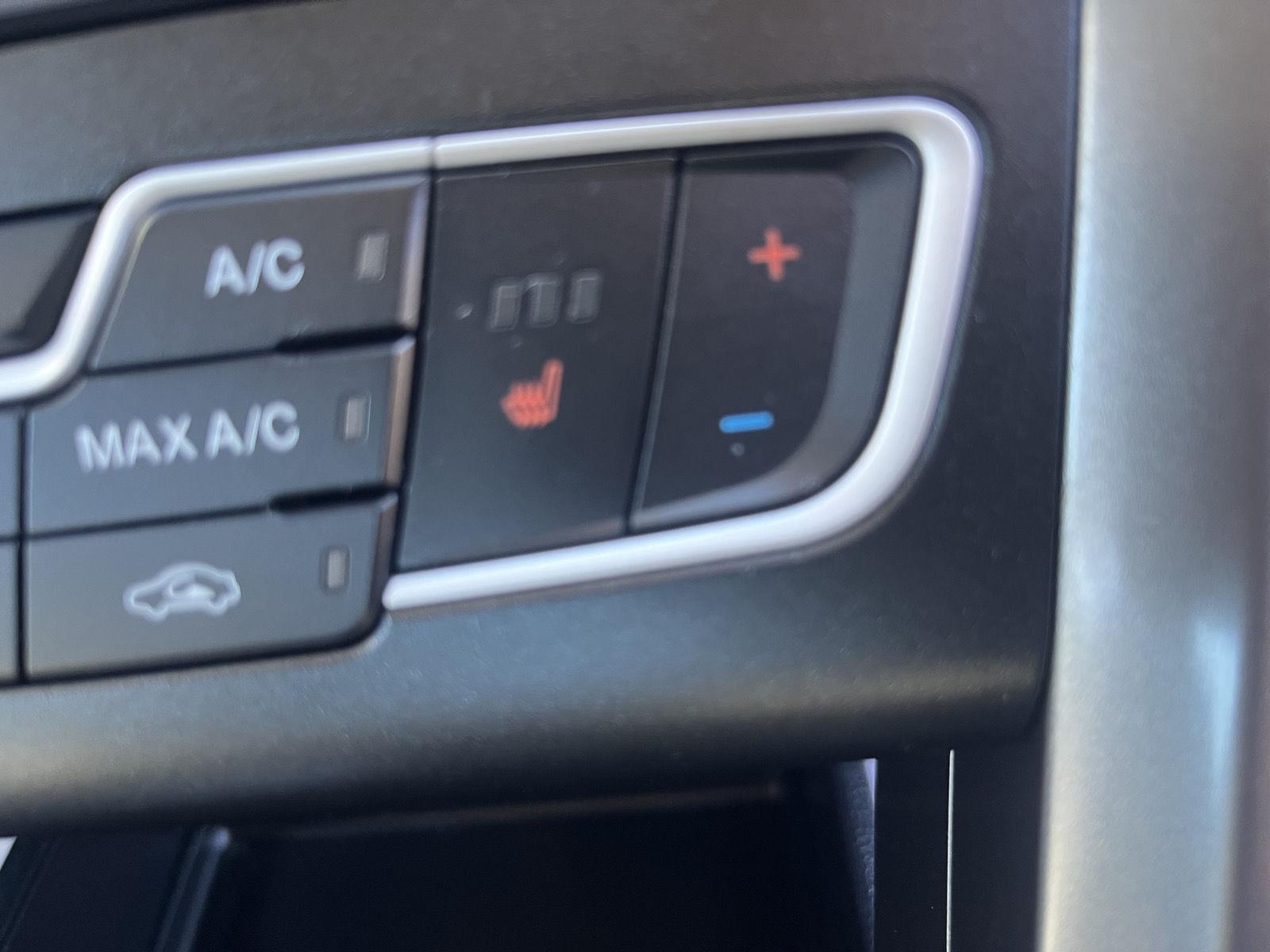 2017 Ford Fusion photo 25 of 25