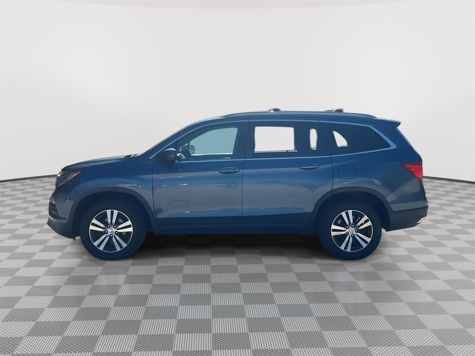 2018 Honda Pilot photo 6 of 26