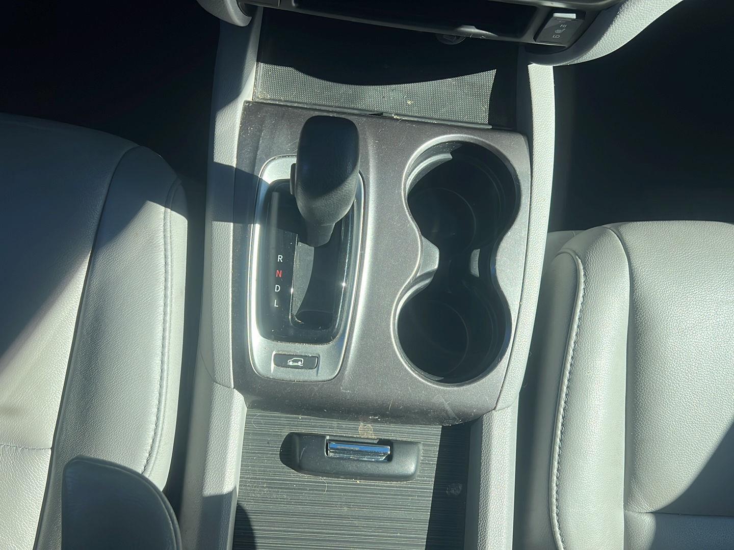 2018 Honda Pilot photo 11 of 26