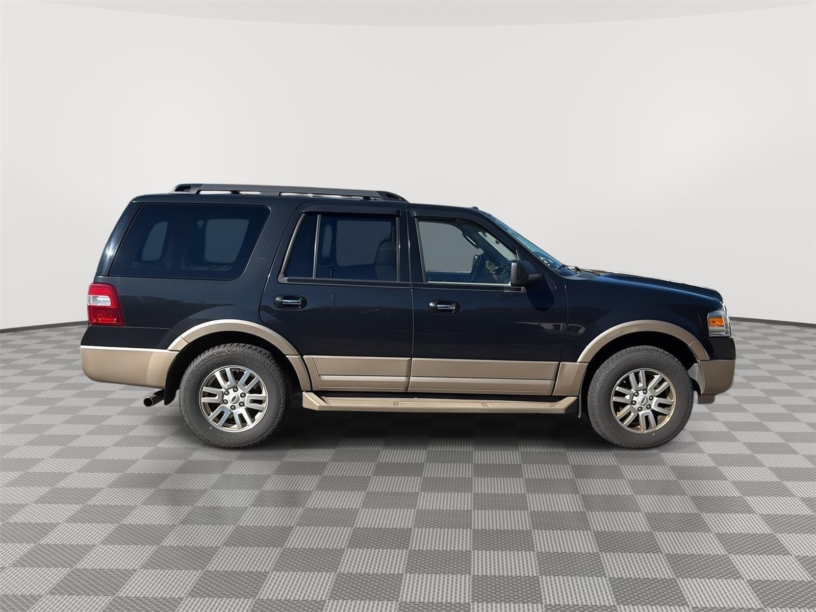 2014 Ford Expedition photo 6 of 25