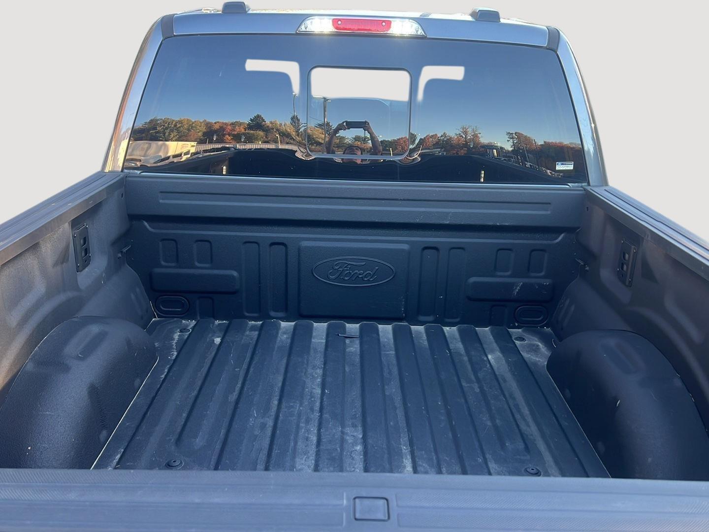 2025 Ford F-150 photo 5 of 27