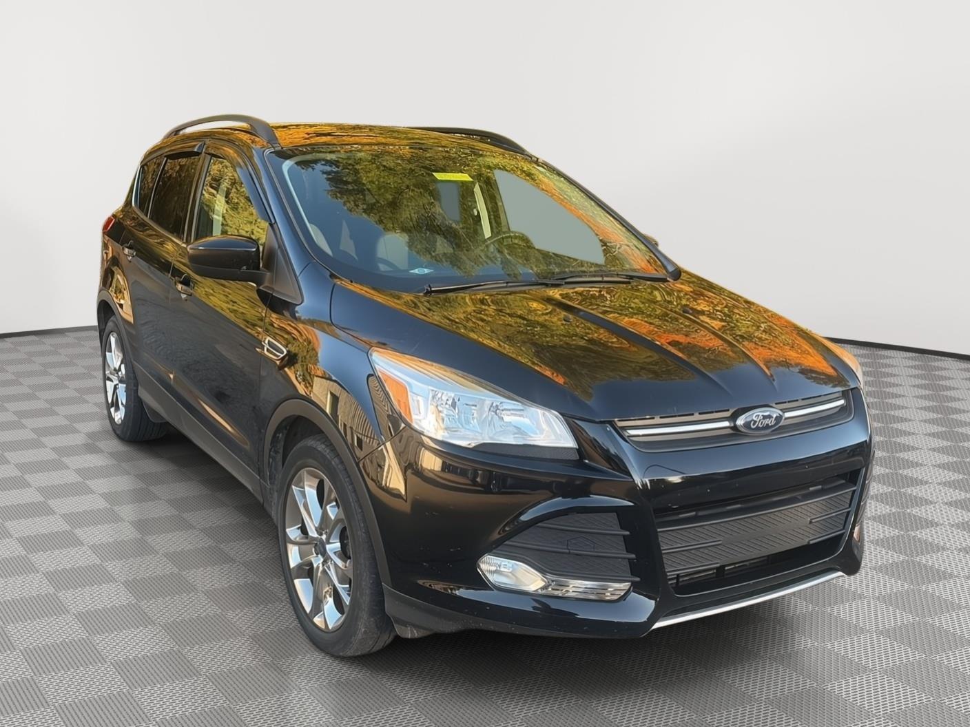 2016 Ford Escape photo 3 of 25
