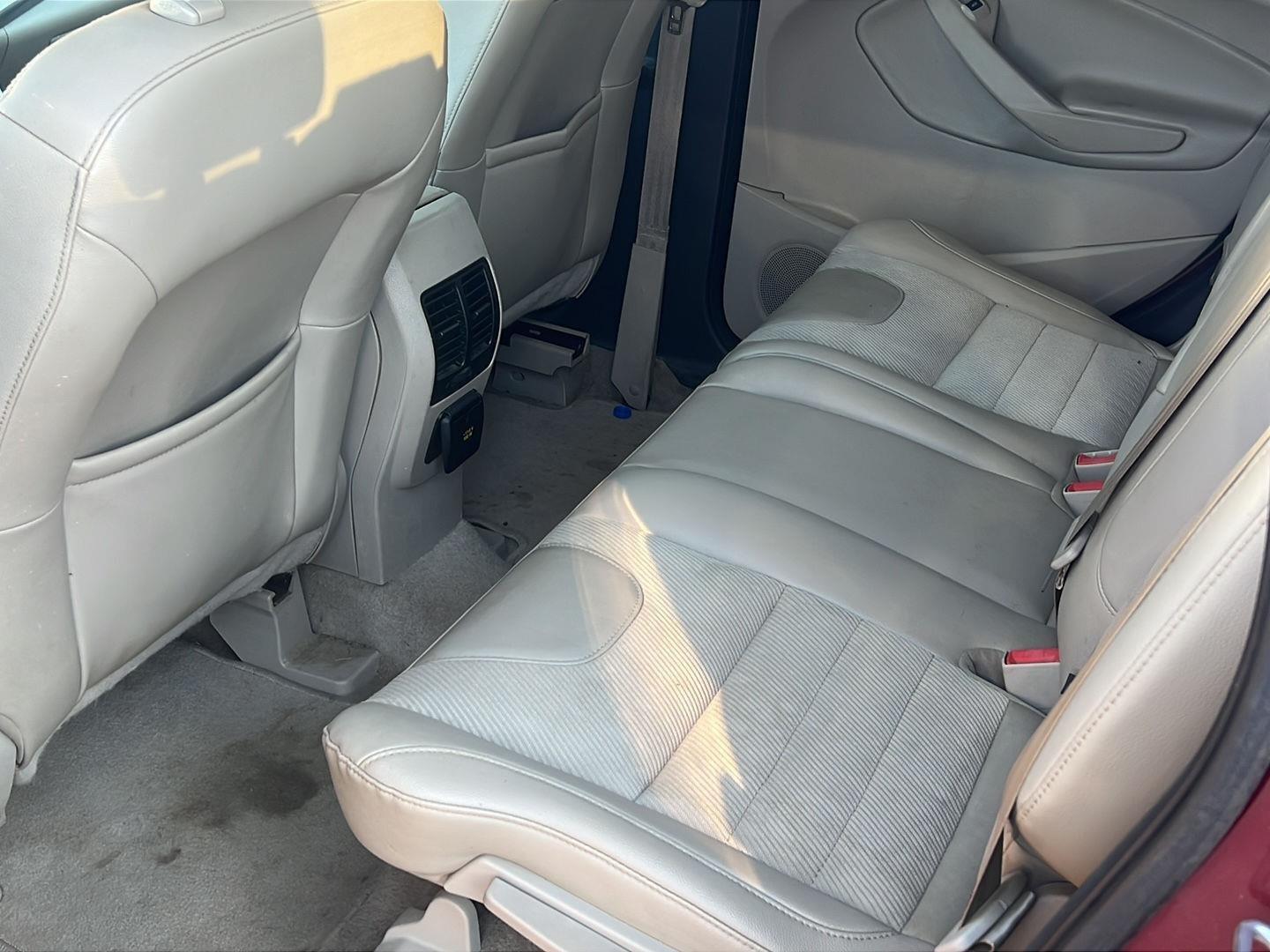 2016 Ford Escape photo 16 of 26