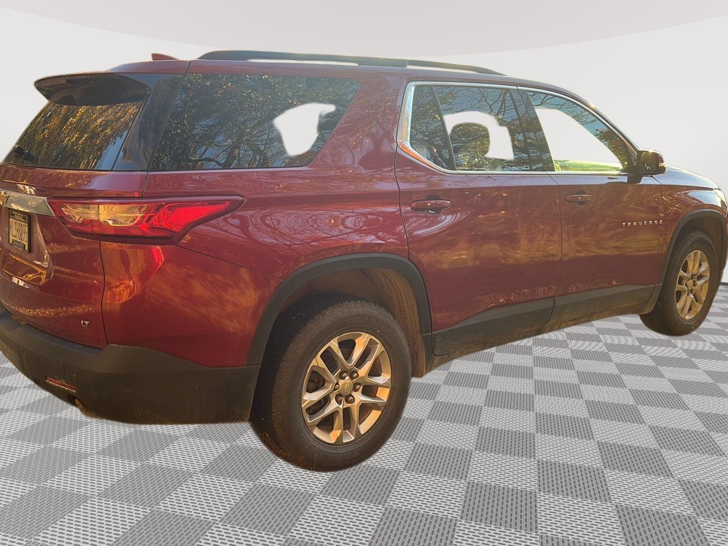 2019 Chevrolet Traverse photo 5 of 25