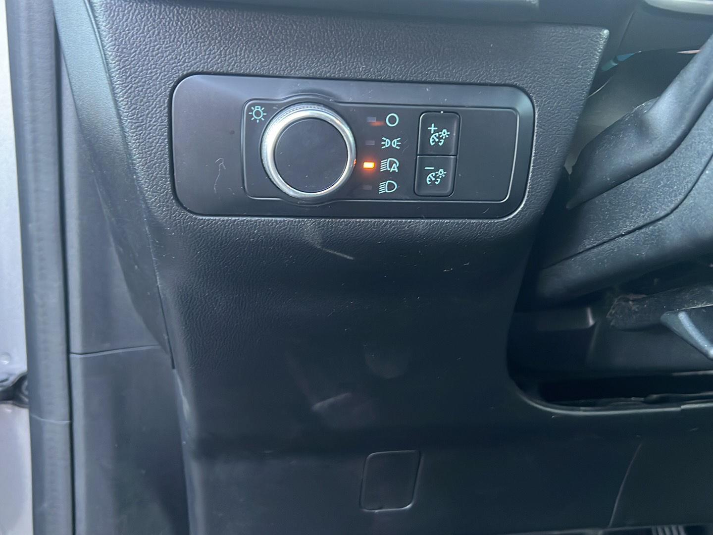 2021 Ford Escape photo 11 of 25