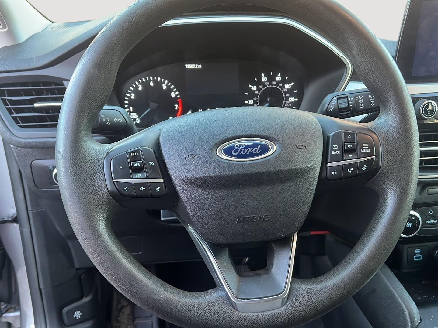 2021 Ford Escape photo 12 of 25