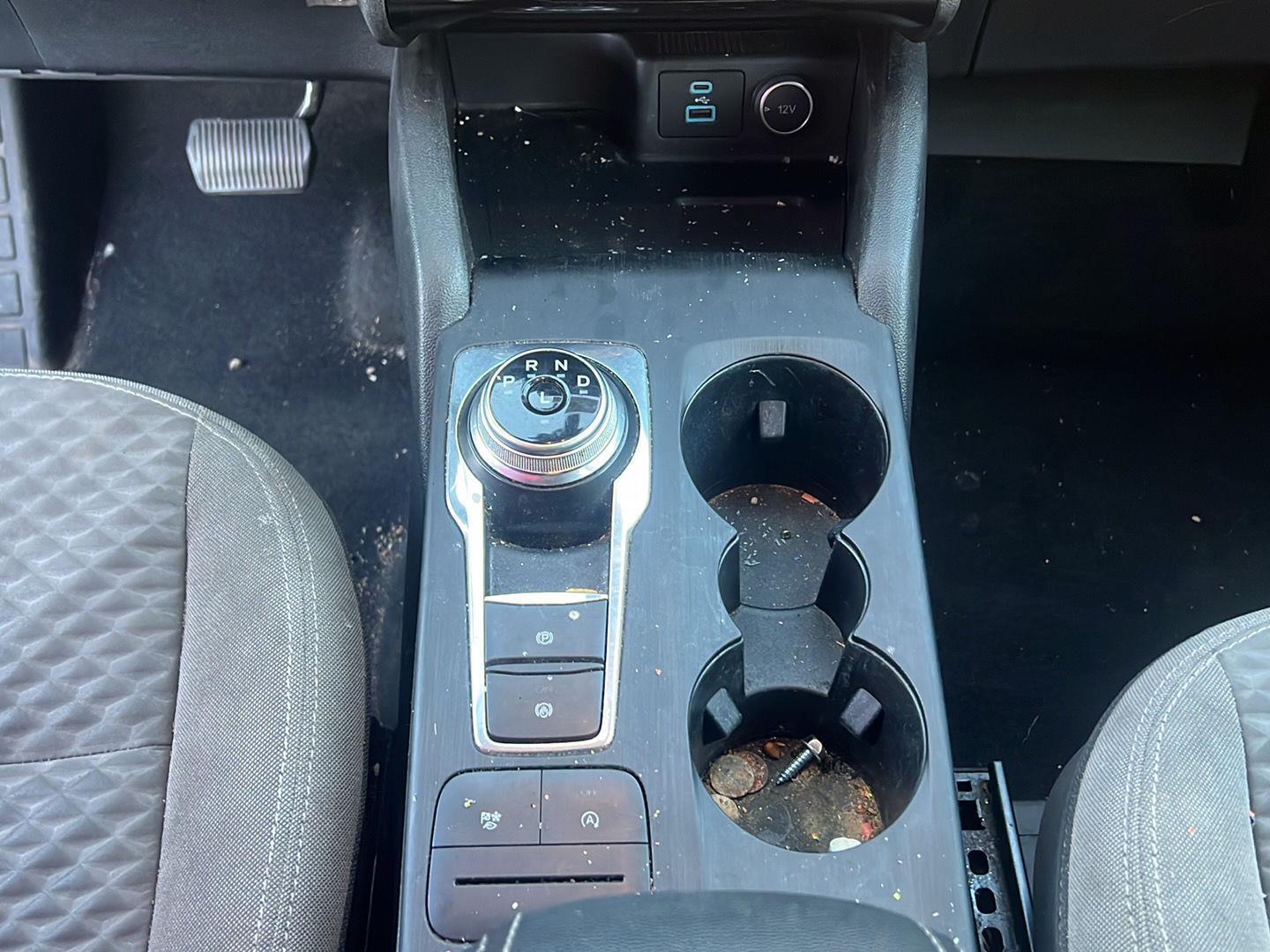 2021 Ford Escape photo 14 of 25