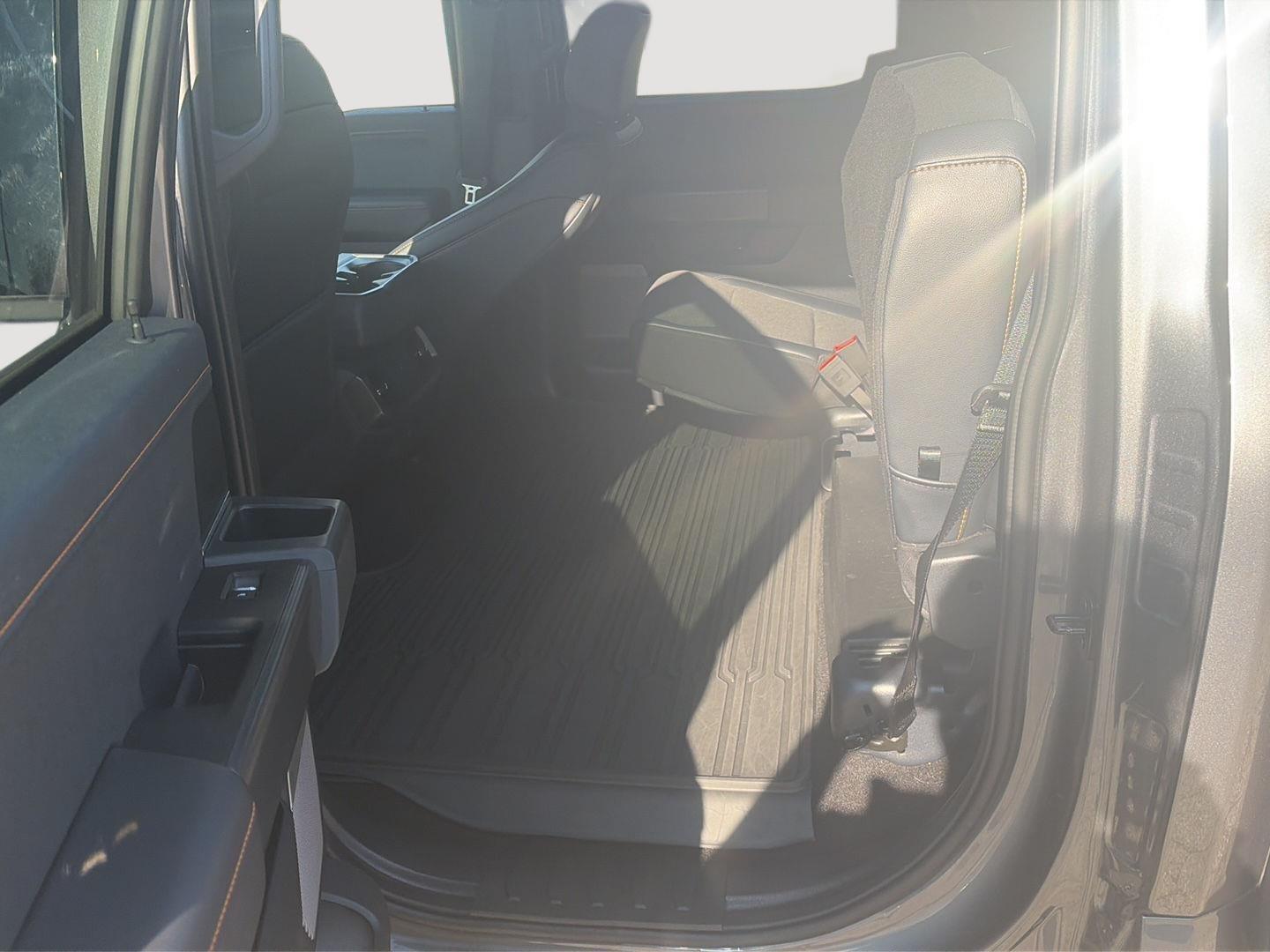 2025 Ford F-150 photo 15 of 31