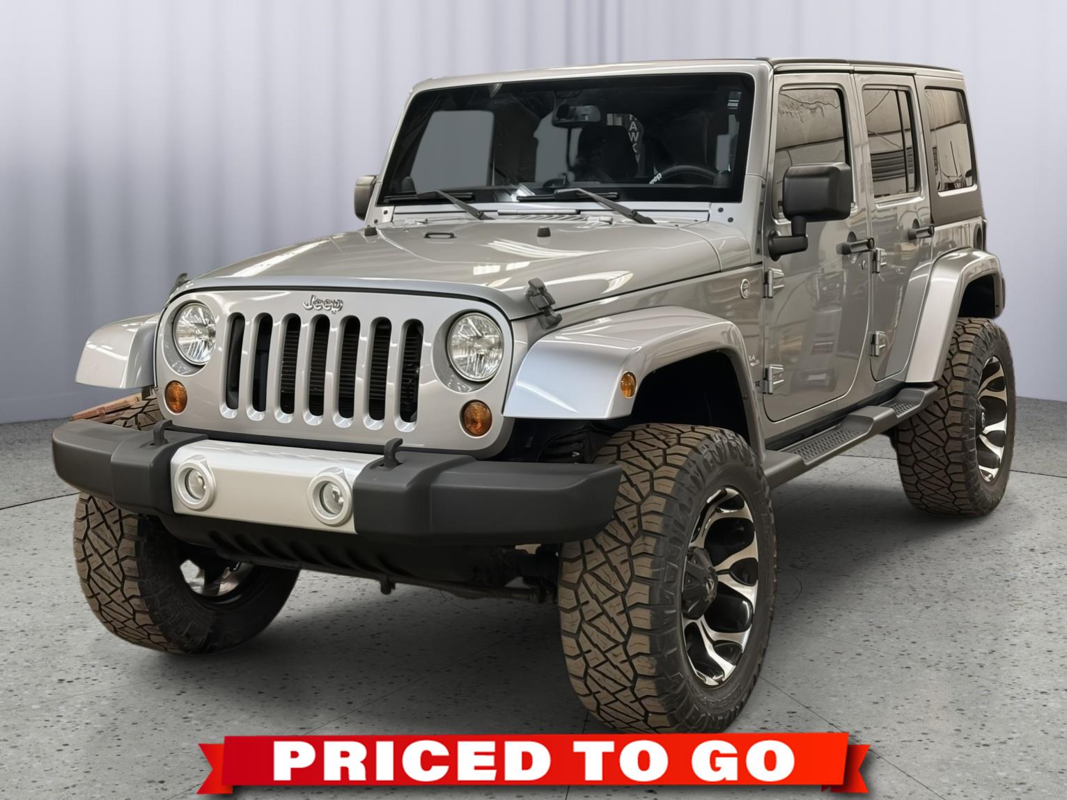 2013 Jeep Wrangler Unlimited Sahara 4WD