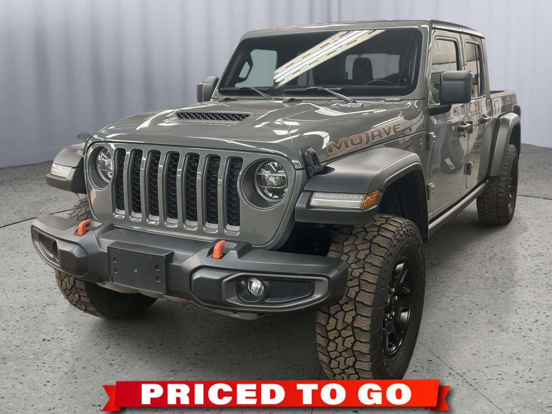 Sting-Gray Clearcoat 2021 Jeep Gladiator Mojave Crew Cab 4WD Pickup Truck Four-Wheel Drive 8-Speed Automatic
