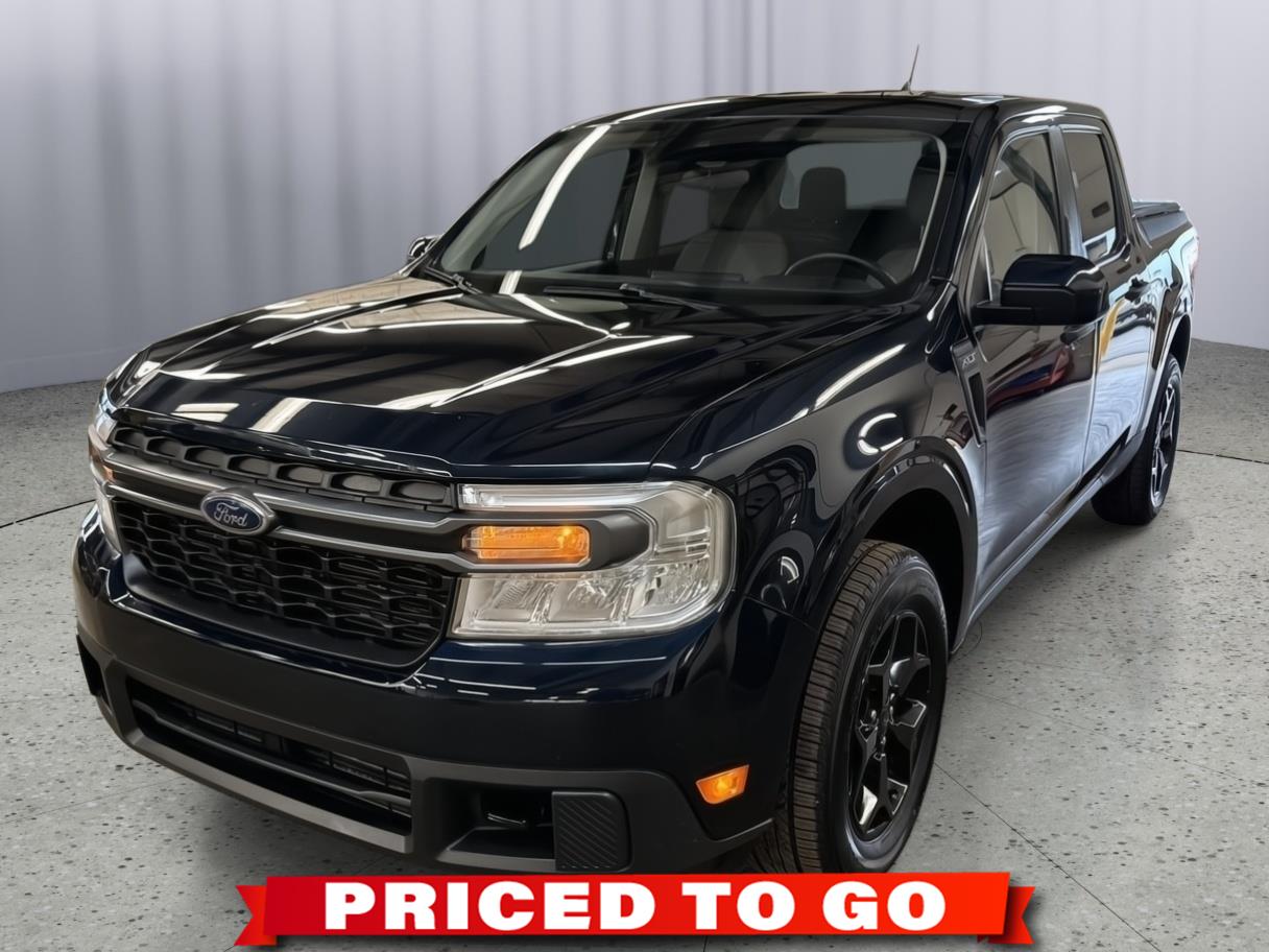 Velocity Blue Metallic 2022 Ford Maverick XLT SuperCrew AWD Pickup Truck All-Wheel Drive 8-Speed Automatic