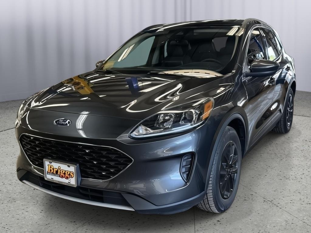 Gray (Magnetic Metallic) 2020 Ford Escape SE FWD SUV / Crossover Front-Wheel Drive 8-Speed Automatic