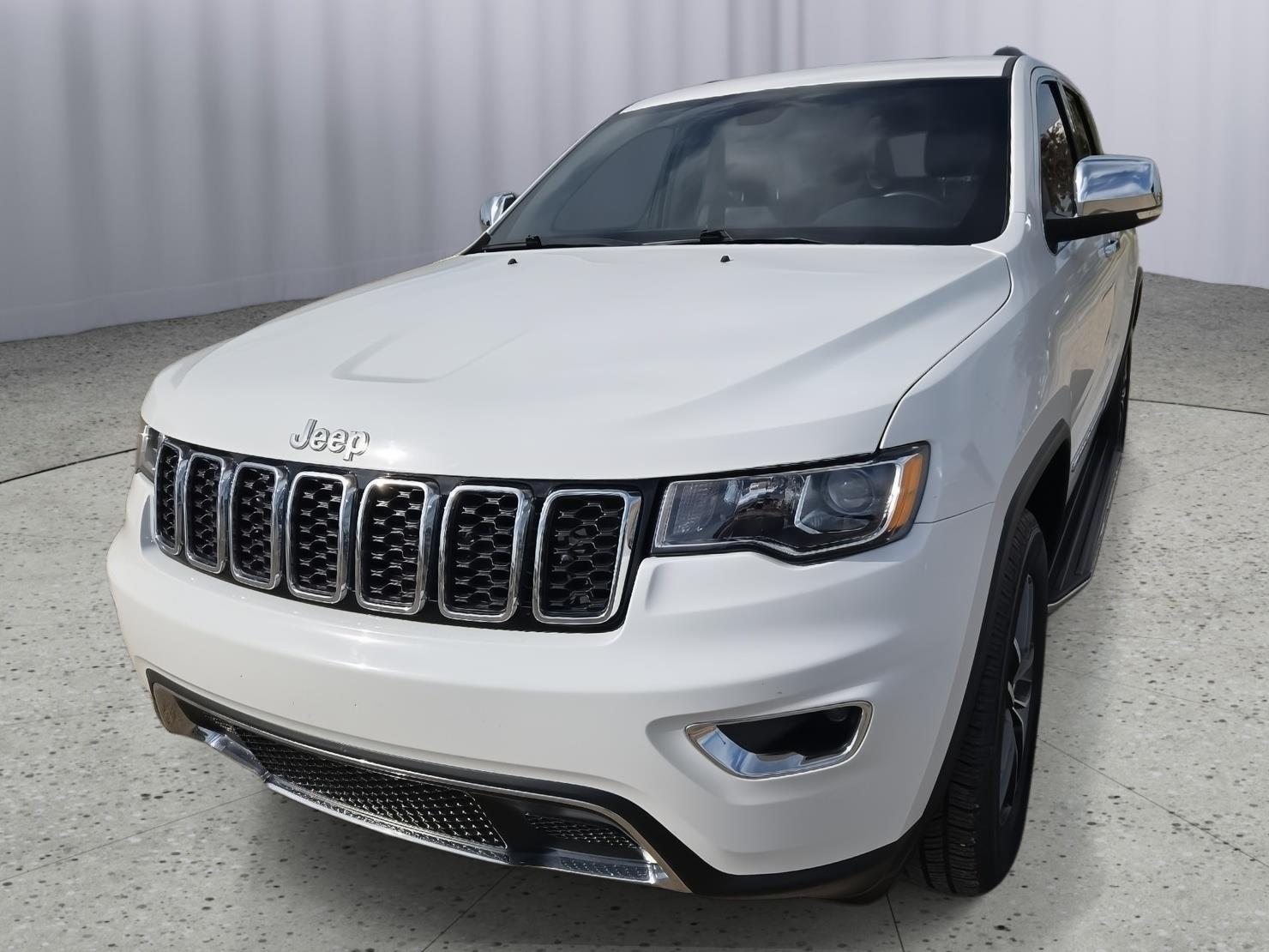 Bright White Clearcoat 2022 Jeep Grand Cherokee Limited 4WD SUV / Crossover Four-Wheel Drive 8-Speed Automatic