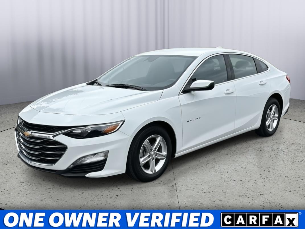 Summit White 2024 Chevrolet Malibu LT with 1LT FWD Sedan Front-Wheel Drive Continuously Variable Transmission