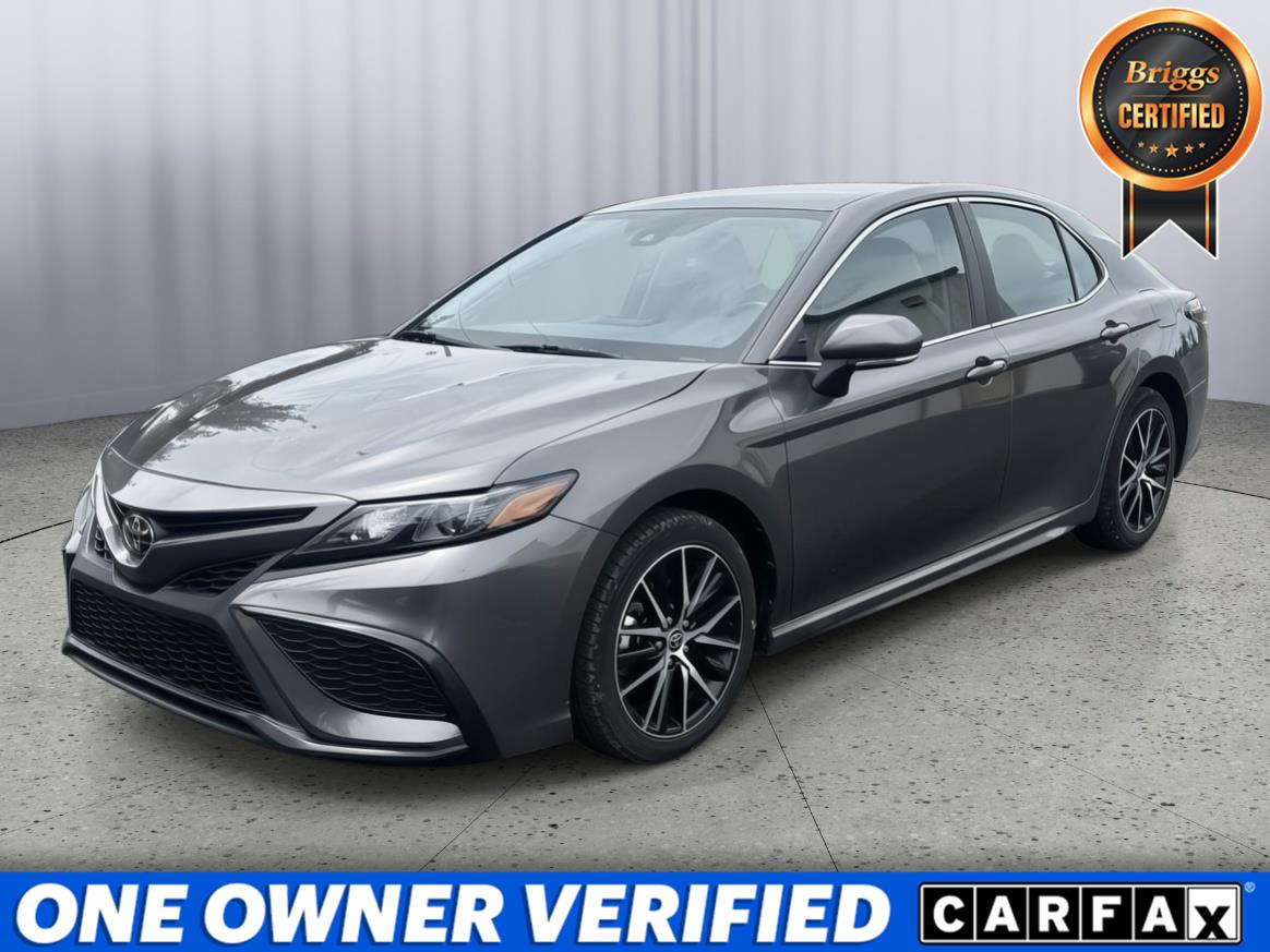  2024 Toyota Camry SE FWD   