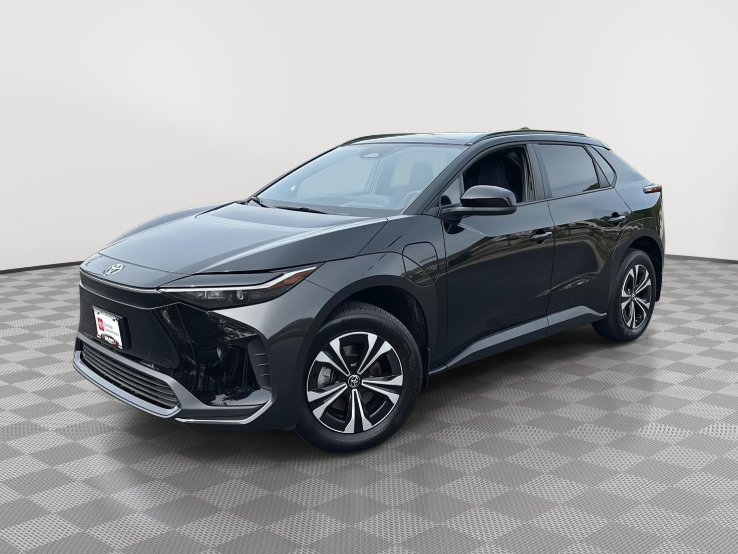  2024 Toyota bZ4X XLE AWD   