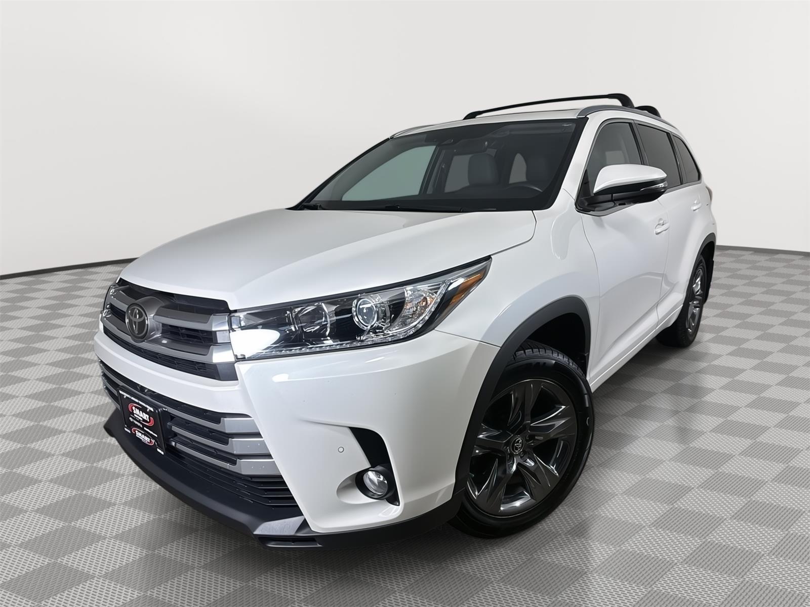 White (Blizzard Pearl) 2018 Toyota Highlander Limited Platinum AWD SUV / Crossover All-Wheel Drive Automatic