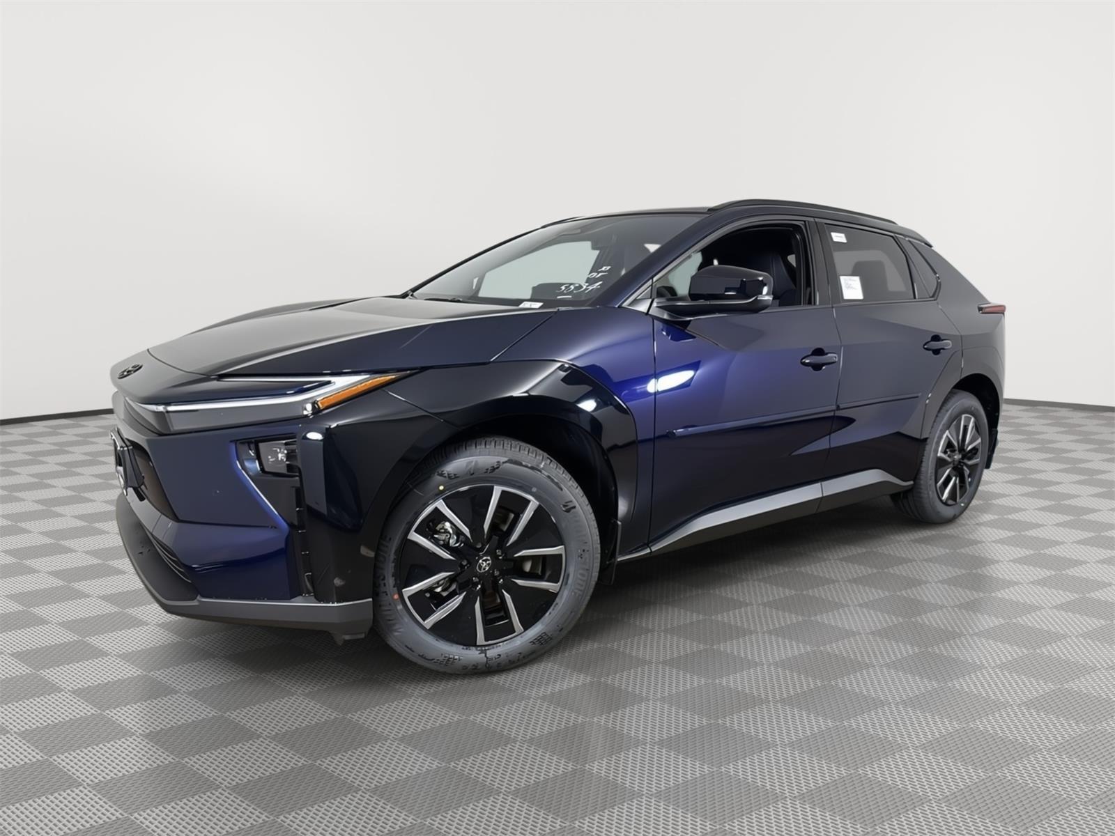 Blueprint w/Black Overfenders 2026 Toyota bZ XLE AWD SUV / Crossover All-Wheel Drive 1-Speed Dual Clutch
