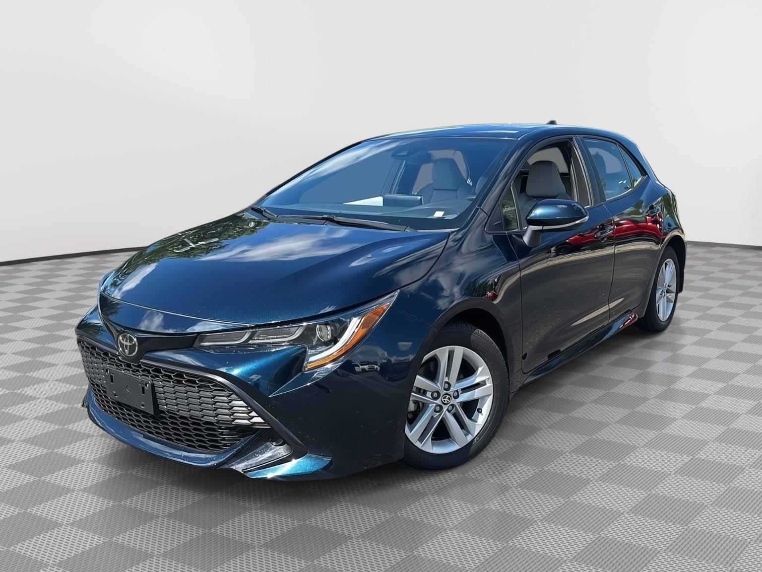 Teal (Galactic Aqua Mica) 2020 Toyota Corolla Hatchback Hatchback Front-Wheel Drive Automatic