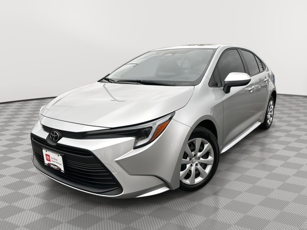  2026 Toyota Corolla Hybrid LE FWD   