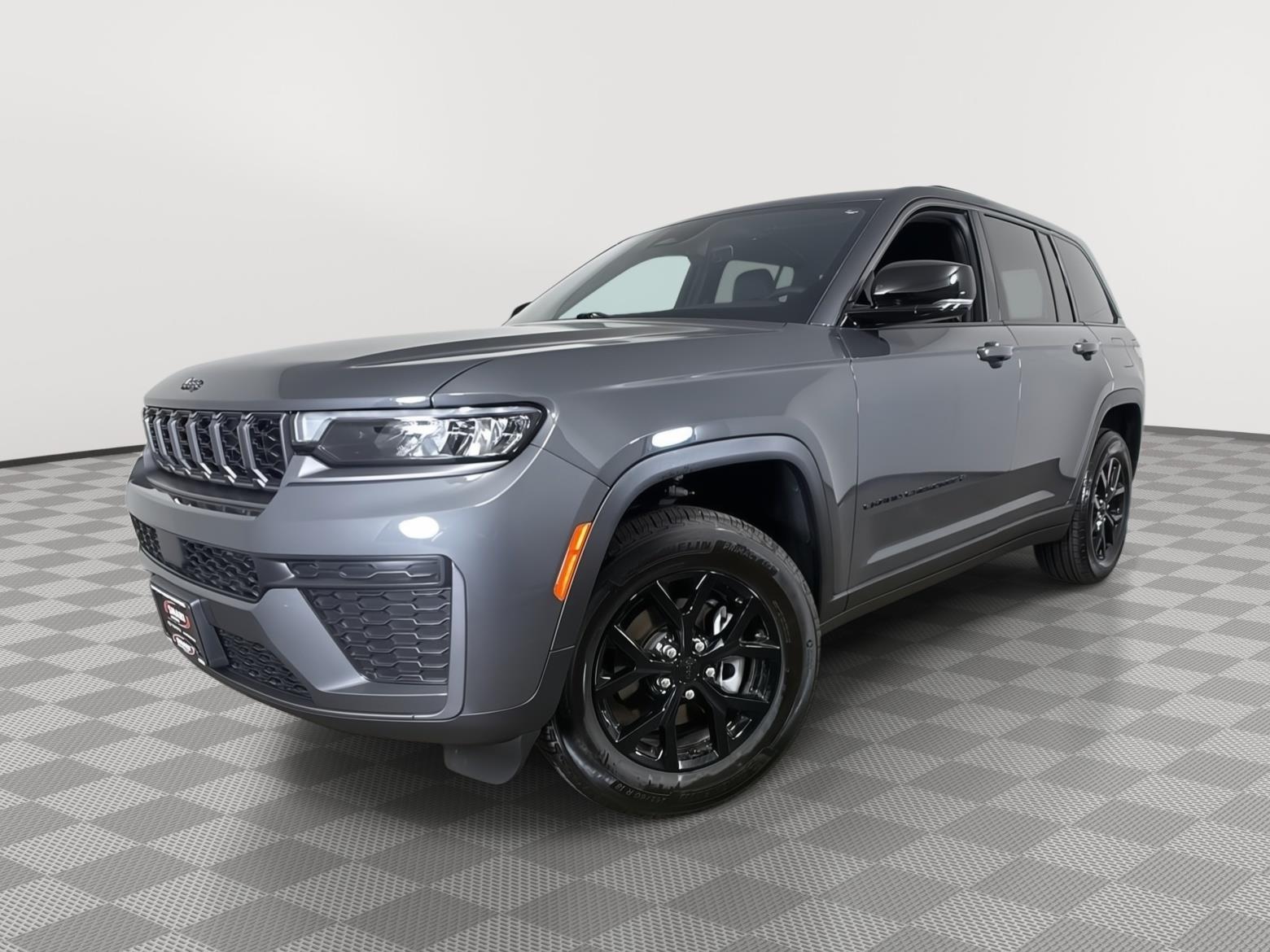 Baltic Gray Metallic Clearcoat 2026 Jeep Grand Cherokee SUV / Crossover  Automatic
