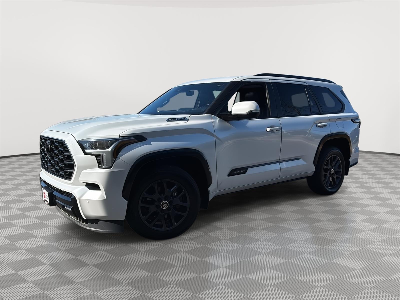 White (Wind Chill Pearl) 2024 Toyota Sequoia SUV / Crossover Four-Wheel Drive Automatic