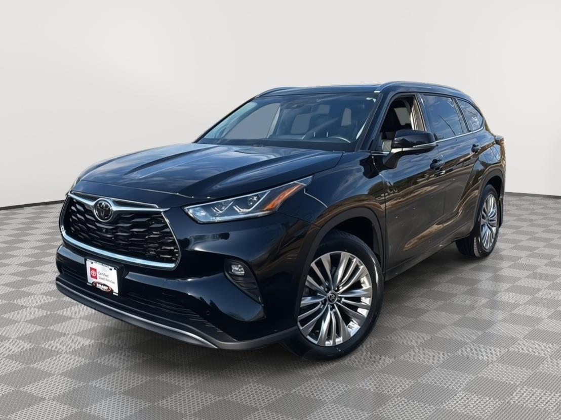 Midnight Black Metallic 2025 Toyota Highlander SUV / Crossover All-Wheel Drive Automatic