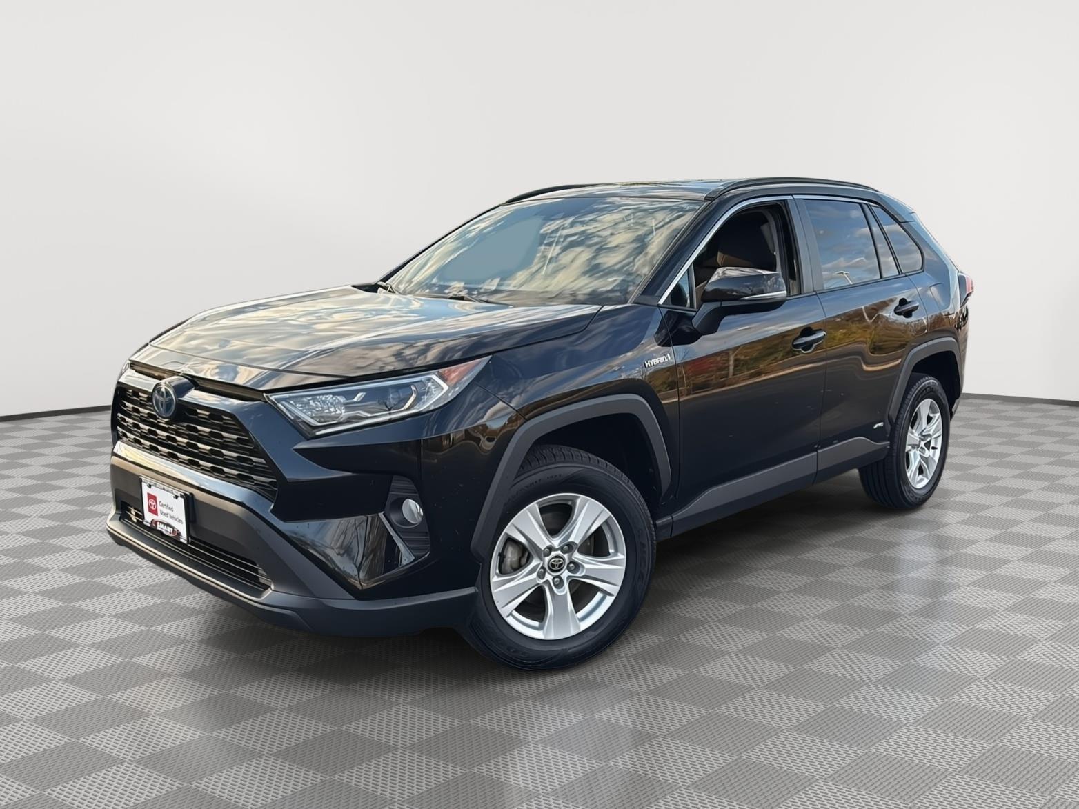 2021 Toyota RAV4 Hybrid XLE AWD