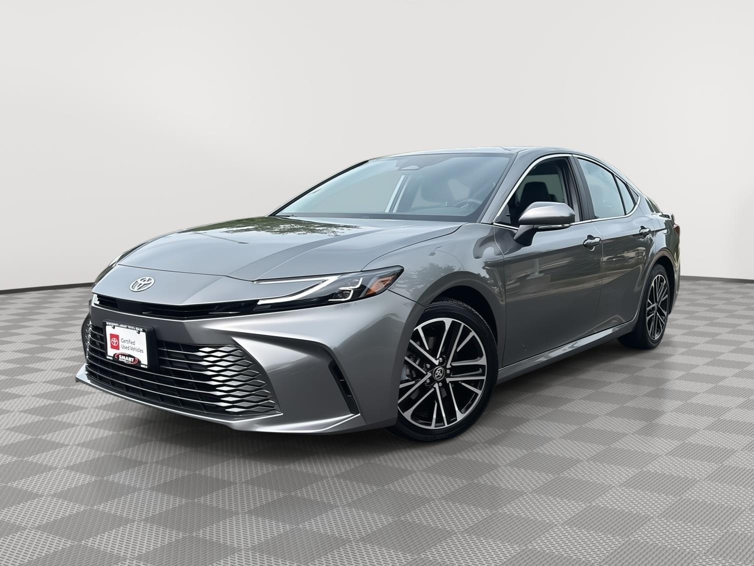 2025 Toyota Camry XLE FWD