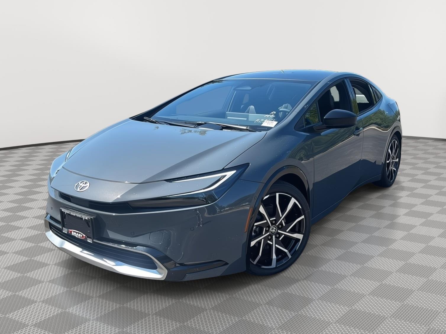 Guardian Gray 2026 Toyota Prius Plug-In Hybrid Hatchback Front-Wheel Drive Continuously Variable Transmission