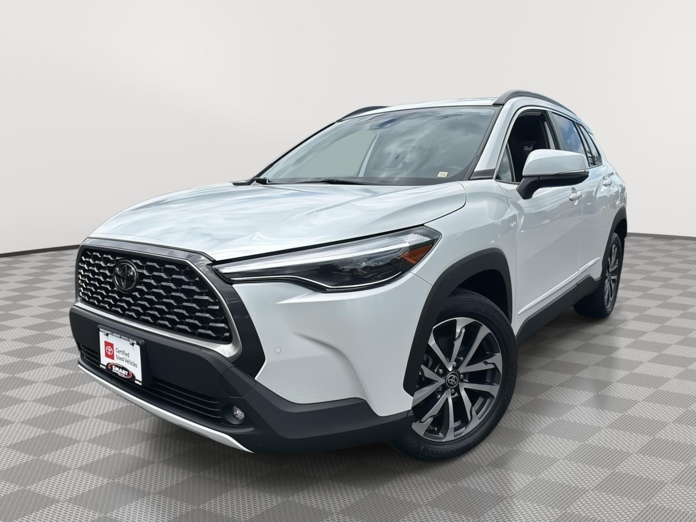 White (Wind Chill Pearl) 2023 Toyota Corolla Cross SUV / Crossover All-Wheel Drive Automatic