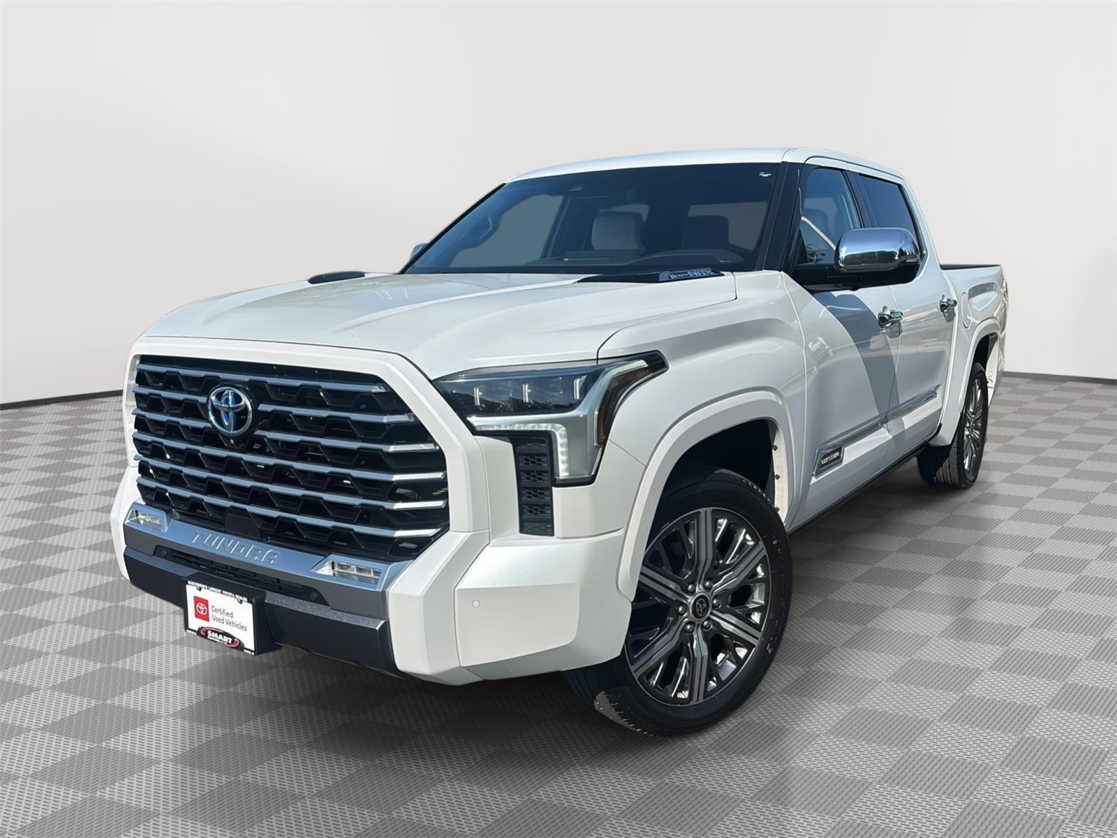 2023 Toyota Tundra Hybrid Capstone HV CrewMax Cab 4WD
