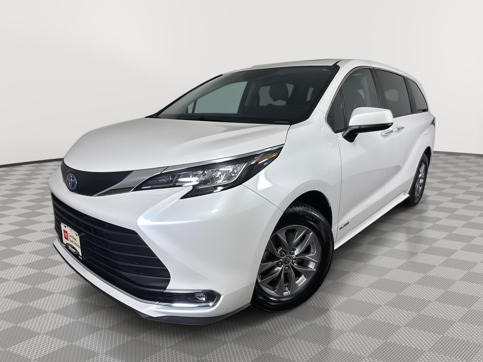 2021 Toyota Sienna Blanco (Blizzard Pearl) Minivan Tracción delantera Automática