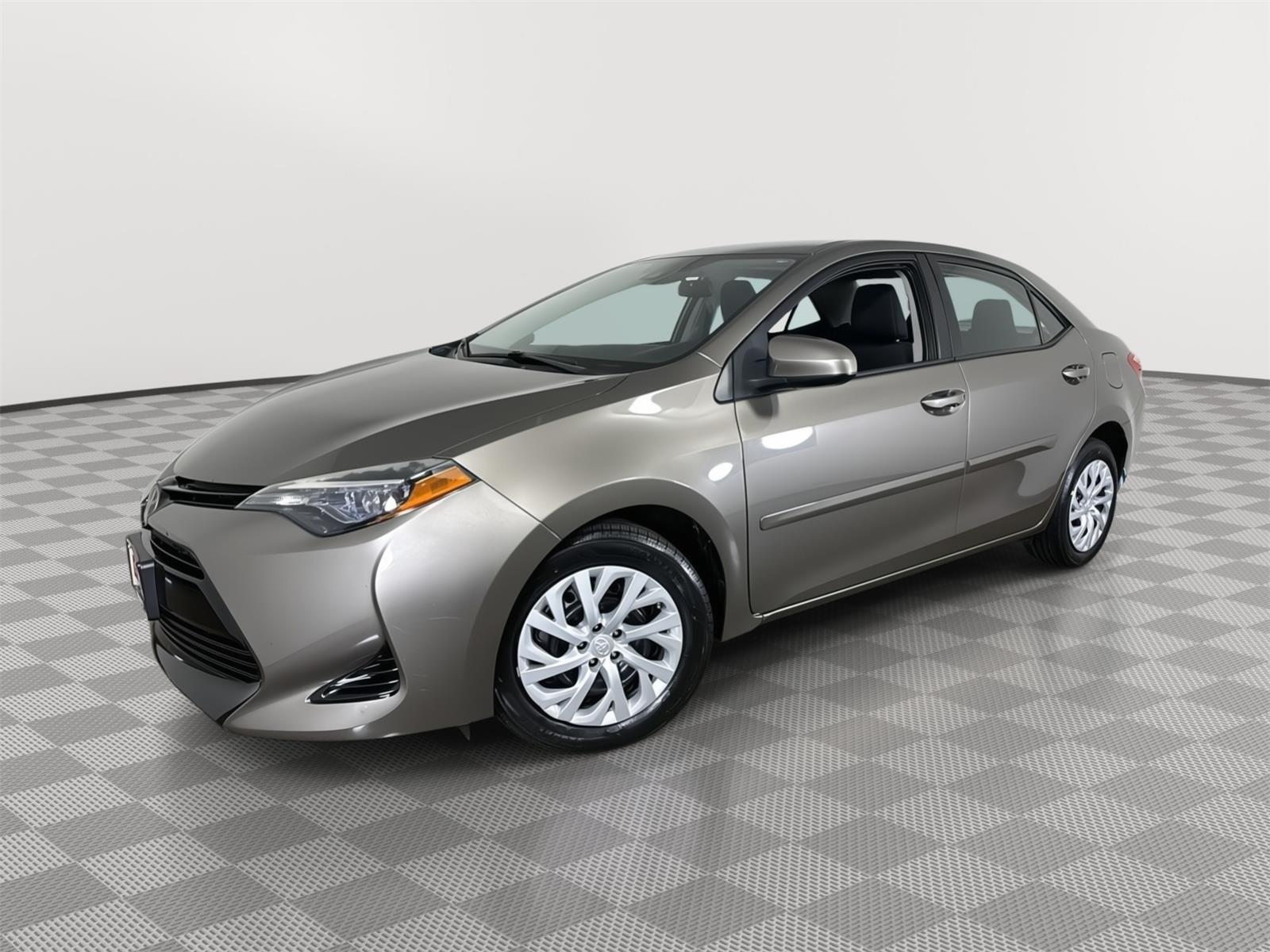 Falcon Gray Metallic 2018 Toyota Corolla Sedan Front-Wheel Drive Automatic