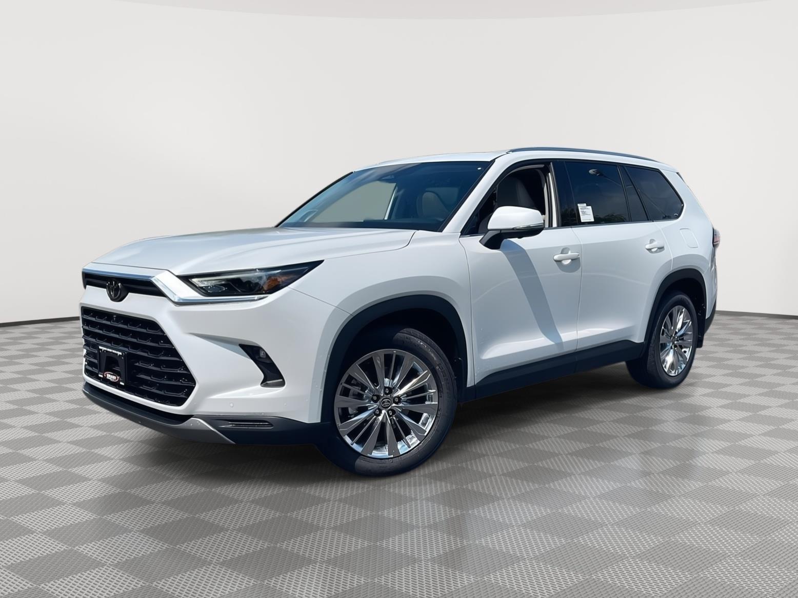 White (Wind Chill Pearl) 2026 Toyota Grand Highlander SUV / Crossover All-Wheel Drive 8-Speed Automatic